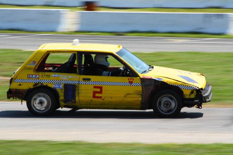 Illustration for article titled The 24 Hours Of LeMons New England 2009 Über Gallery, Part 2